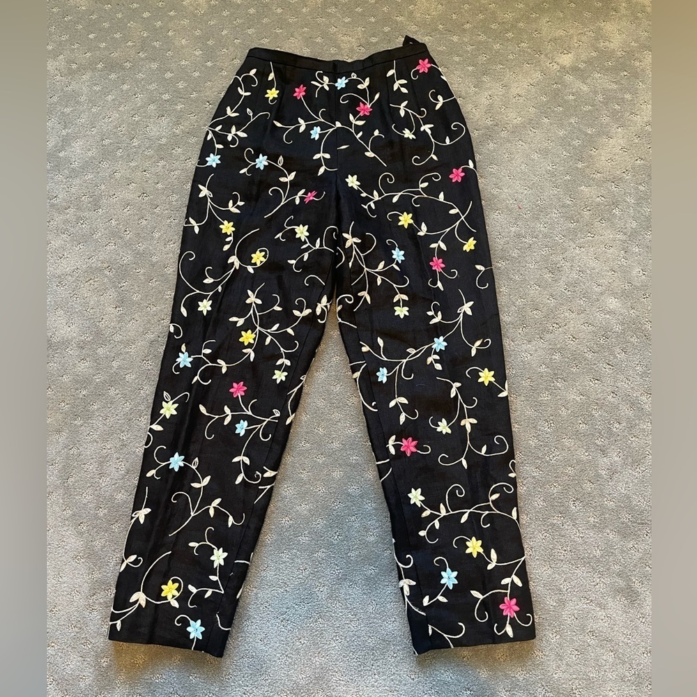 Talbots 100% Irish Linen Fully Embroidered Pants Size 8
